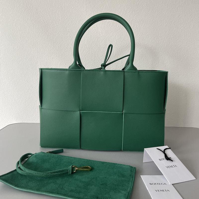 Bottega Veneta Handbags 652867 Plain Racing Green